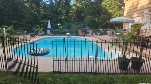 49 Eason Dr, Panamoka, NY 11961-3111