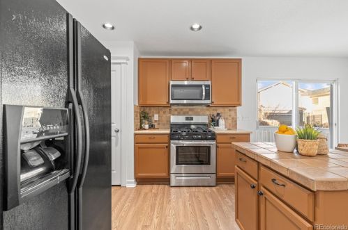 9445 108th Pl, Henderson CO  80640-7535 exterior