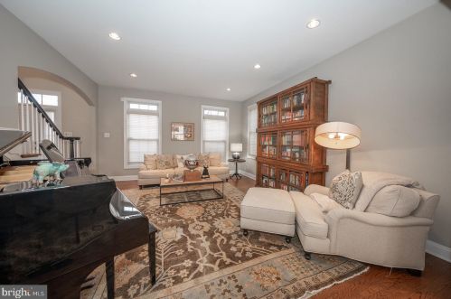 825 Bryn Mawr Ave, Newtown Square PA  19073-4333 exterior