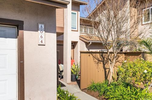 8064 Catherine Ave, Stanton, CA 90680-3946