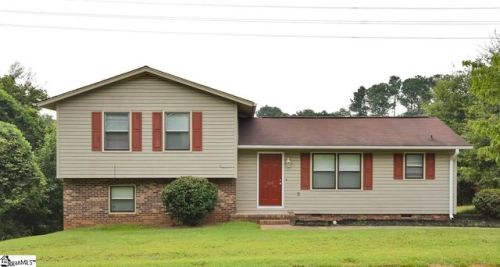 604 Westchester Rd, Easley, SC 29640-3960