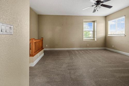 576 Bramblewood Ave, Lathrop CA 95330-9370 exterior