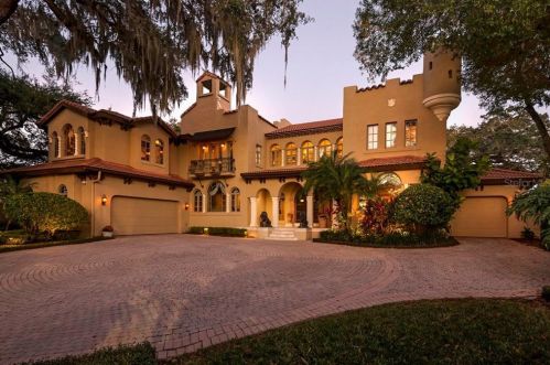 1027 Edgewater Dr, Orlando, FL 32804-6814