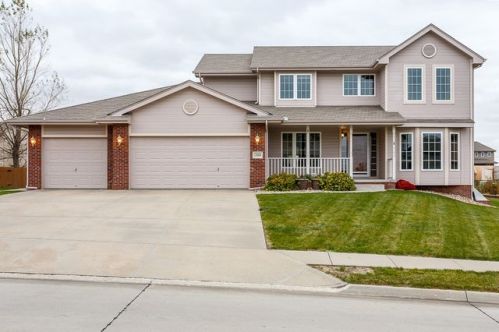 13604 42nd Ave, Bellevue, NE 68123-6247