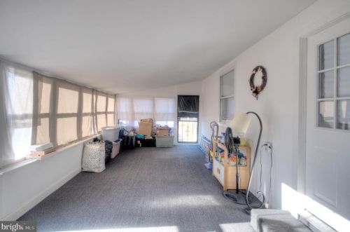 226 Mansion Ave, West Deptford NJ  08086-2544 exterior