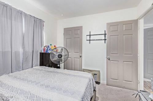 1115 29 Ave, Phoenix AZ 85009-5716 exterior