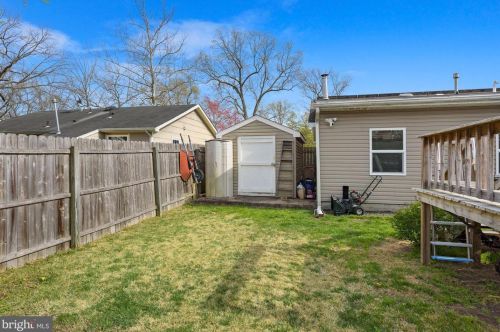 62 Delaware Ave, Erial NJ 08081-1223 exterior