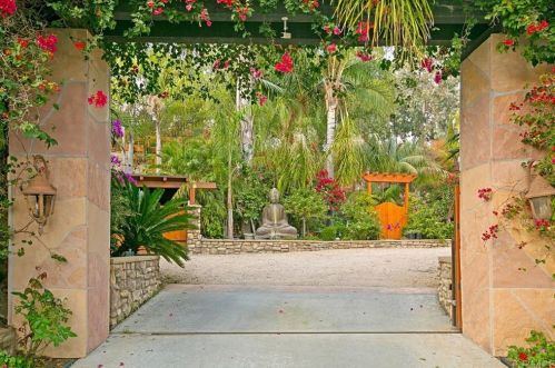 1703 Sienna Canyon Dr, Encinitas CA  92024-5535 exterior