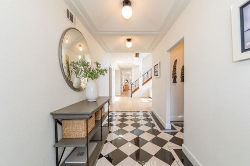 41774 Carleton Way, Temecula CA  92591-1897 exterior