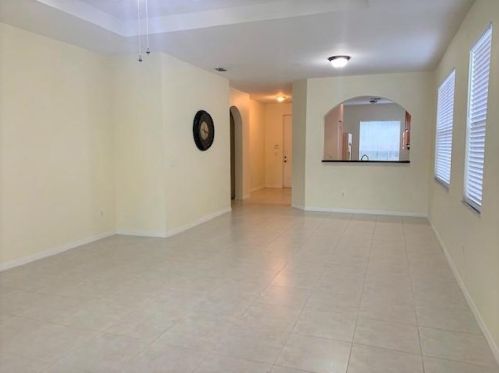 9654 Flowermound Cir, Fort Pierce FL  34987-2436 exterior