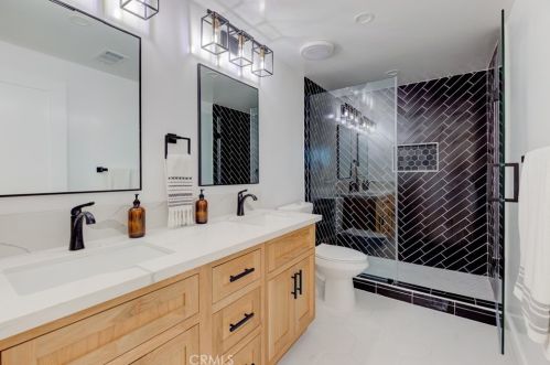 2146 Toscanini Dr, Rancho Palos Verdes CA  90275-1420 exterior