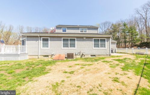 19 Lee Ann Dr, Blenheim NJ  08012-5353 exterior