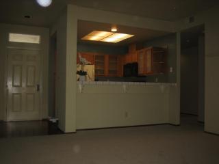 1768 Parkview Green Cir, San Jose CA  95131-3228 exterior