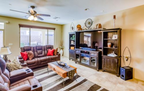 1736 Chestnut Blvd, Lake Havasu City AZ  86404-8409 exterior