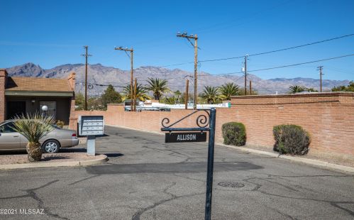 4319 Allison Rd, Tucson, AZ 85712-1146