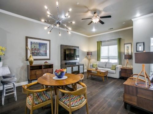 1604 Carpenter Dr, Plano TX  75074-8645 exterior