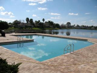361 Crossroad Lakes Dr, Ponte Vedra FL  32082-4024 exterior