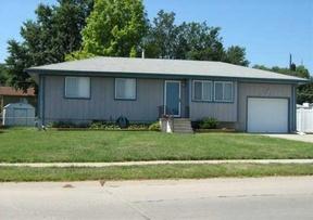 4820 Marshall Dr, Omaha NE  68137-1553 exterior
