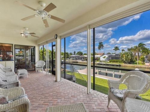 13 Palmview Blvd, Fort Myers Beach, FL 33931-4519