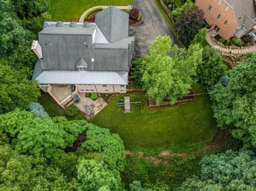 4081 Willow Creek Ct, Gibsonia, PA 15044-6117
