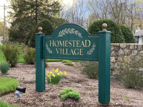 15 Olde Wagon Rd, Warwick NY  10990-4227 exterior