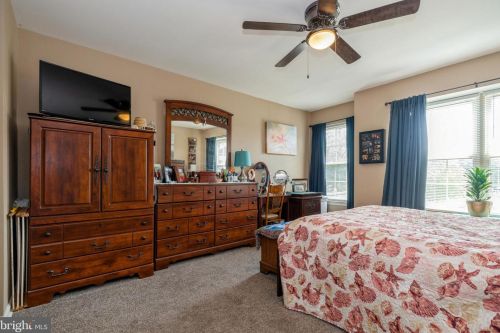 416 Steeplechase Ct, West Deptford NJ  08096-6811 exterior