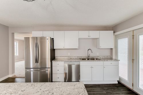 805 3rd St, Princeton MN  55371-1513 exterior