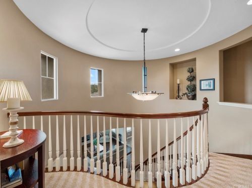 7463 Circulo Sequoia, Carlsbad CA 92009-8467 exterior