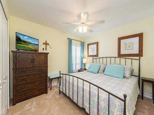 9292 Spring Run Blvd, Bonita Springs FL 34135-3614 exterior