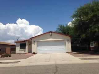 4209 Market St, Tucson, AZ 85706-4880