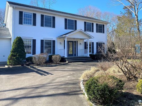 210 Northfield Ln, Southold NY  11971-3930 exterior