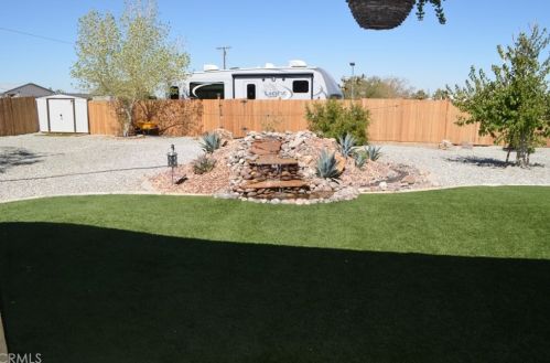 9320 Mesa St, Victorville CA  92392-1980 exterior