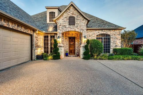 3410 Lake Creek Trl, Midlothian, TX 76063-5494