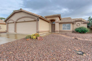 901 Canal Dr, Gilbert, AZ 85296-3967