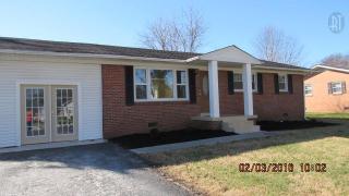 123 Naydonlin Dr, Columbia, TN 38401-2637