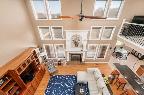 4176 Ashbury Dr, Carroll OH  43112-9418 exterior