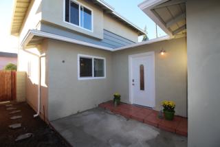 17407 Merimac Ct, Long Beach, CA 90746-1633