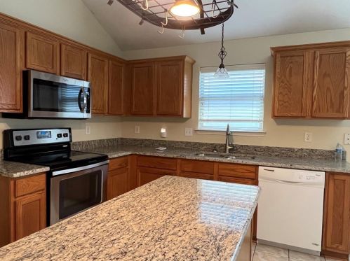 2060 Falls Creek Dr, Oak Point TX  75068-5883 exterior