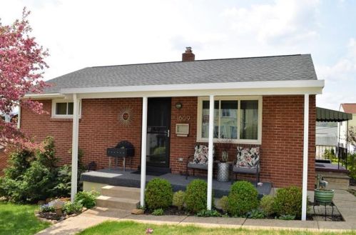 1609 Taylor Ave, New Kensington, PA 15068-4134