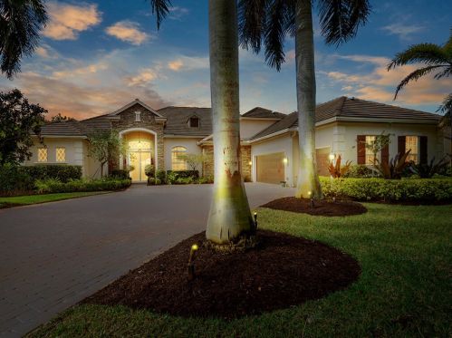 509 Sea Green St, Palm City, FL 34990-1515