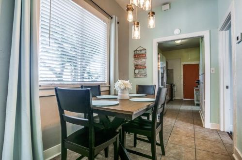 2511 Bernardo De Galvez Ave, Galveston TX 77550 exterior