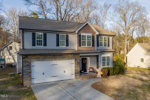 101 Bluegrass Dr, Oxford NC  27565-2895 exterior