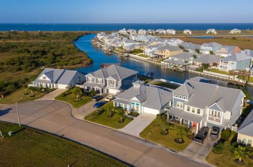 5313 Allen Cay Dr, Texas City, TX 77590-1412