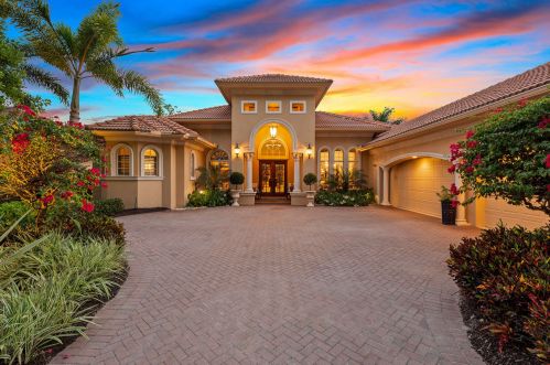 3828 Mahogany Bend Dr, Naples FL  34114-6425 exterior