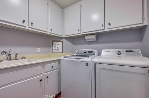 43520 Calle Nacido, Temecula CA  92592-3034 exterior