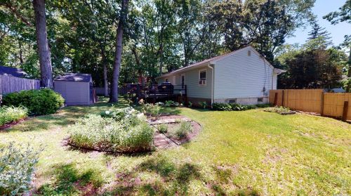 21 Garden St, South Setauket NY  11720-3818 exterior