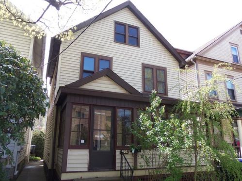 1209 Chestnut St, Franklin, PA 16323-1434