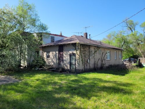 2435 Diamond Ave, Gary, IN 46407-3711