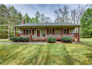 2246 Wind Song Dr, Dabneys, VA 23102-2010