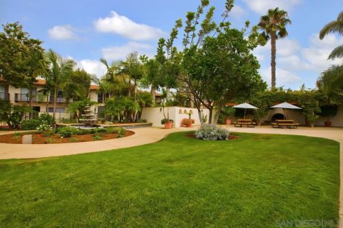 4323 Loma Riviera Ct, San Diego CA 92110-5504 exterior